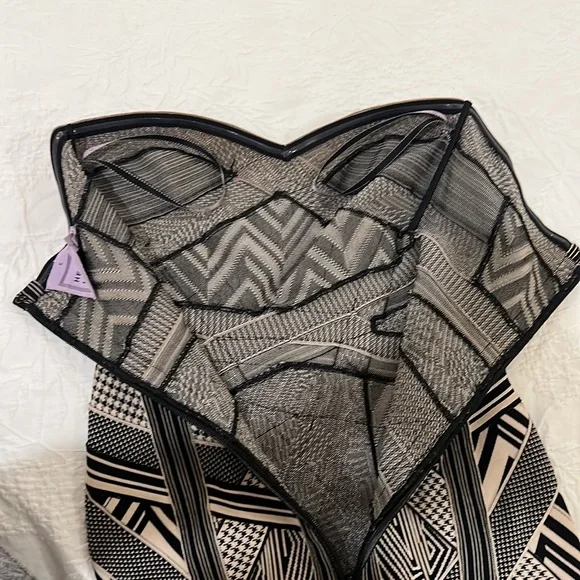 COPY - Herve leger dress - Picture 8 of 15